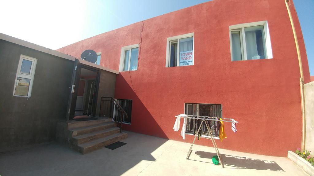 Town Yard Hostel أولان باتور المظهر الخارجي الصورة