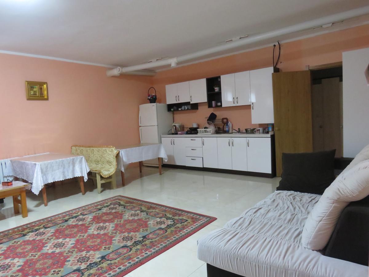 Town Yard Hostel أولان باتور المظهر الخارجي الصورة