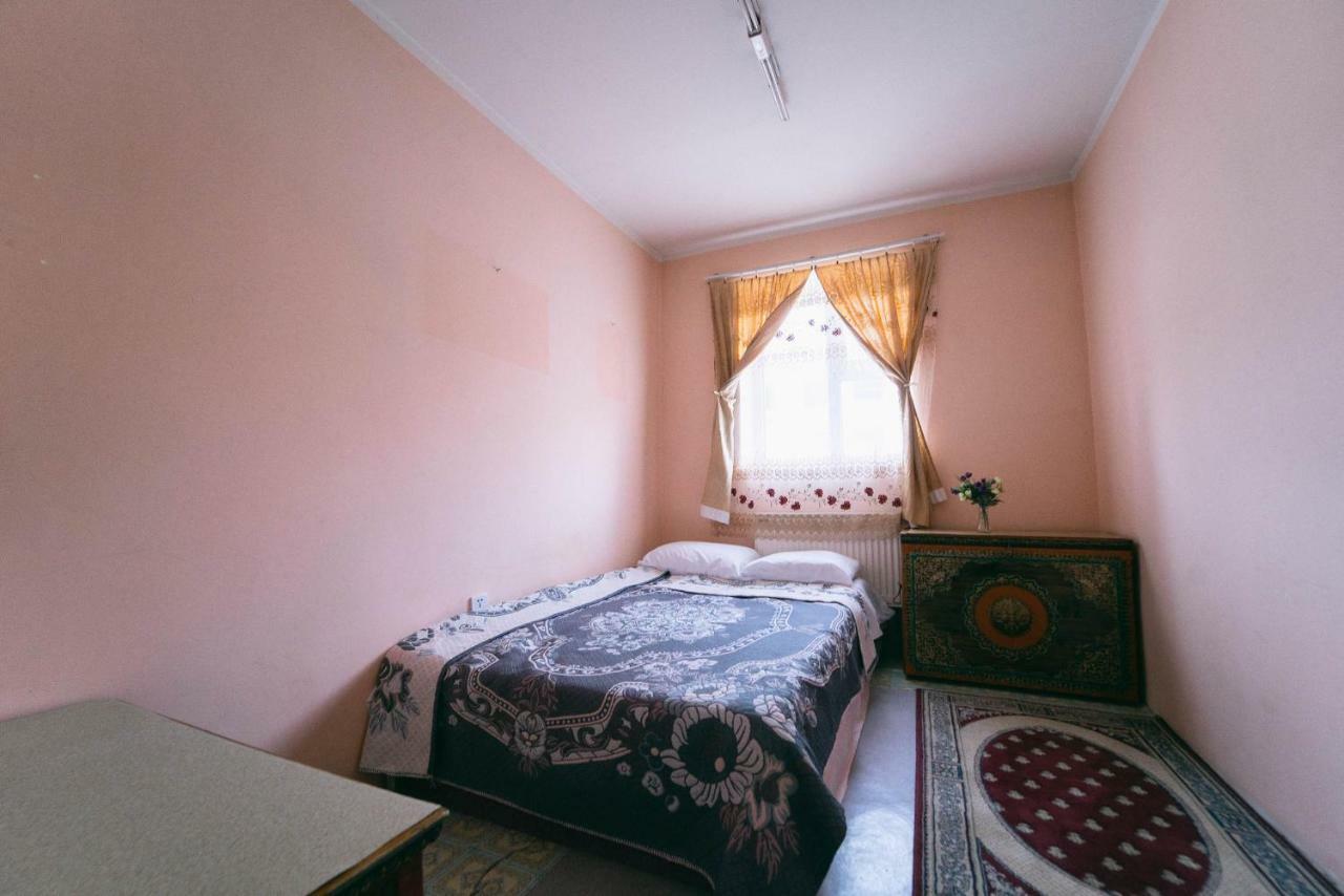 Town Yard Hostel أولان باتور المظهر الخارجي الصورة
