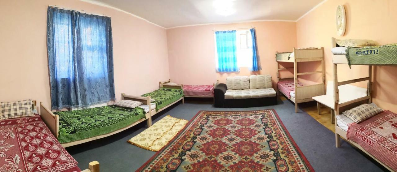 Town Yard Hostel أولان باتور المظهر الخارجي الصورة